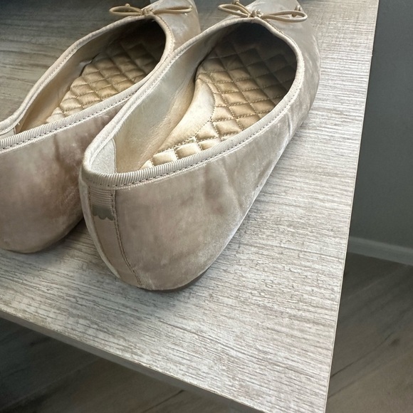 Birdies Goldfinch Pointy Toe Ballet Flat Size 5.5 - Picture 8 of 11